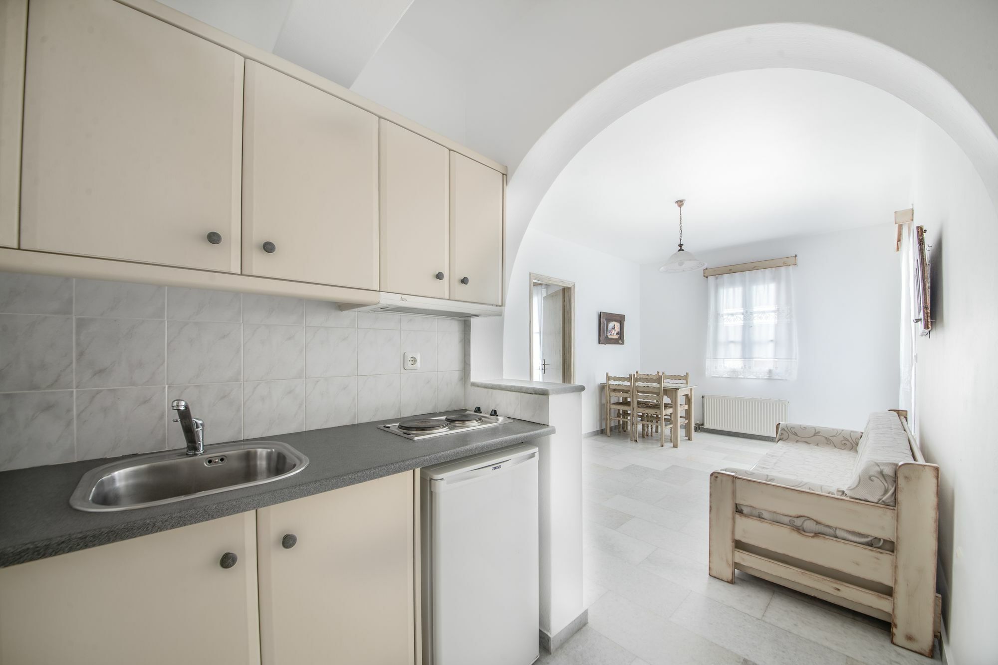 Fragias Studios & Apartments Naxos City Экстерьер фото