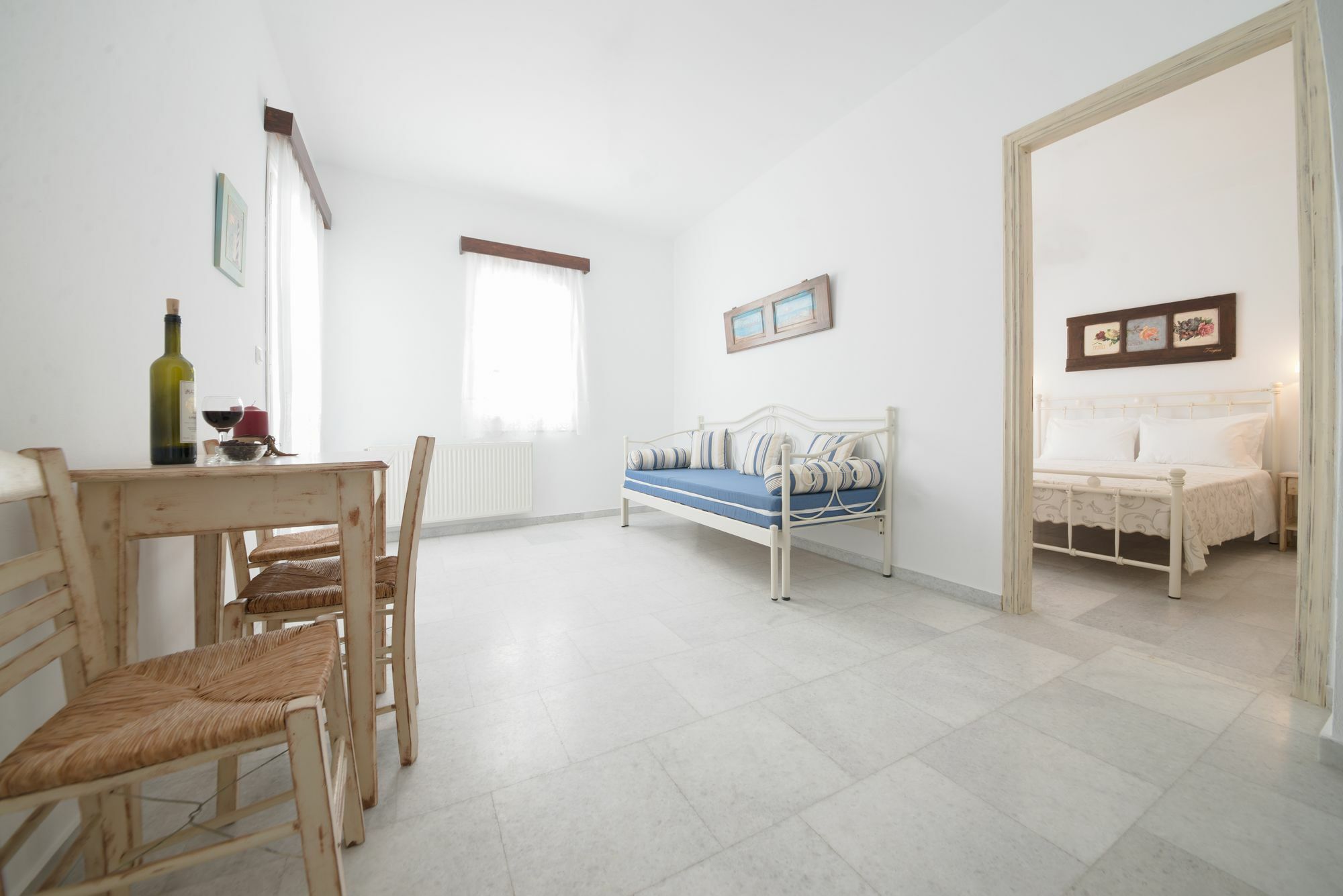 Fragias Studios & Apartments Naxos City Экстерьер фото