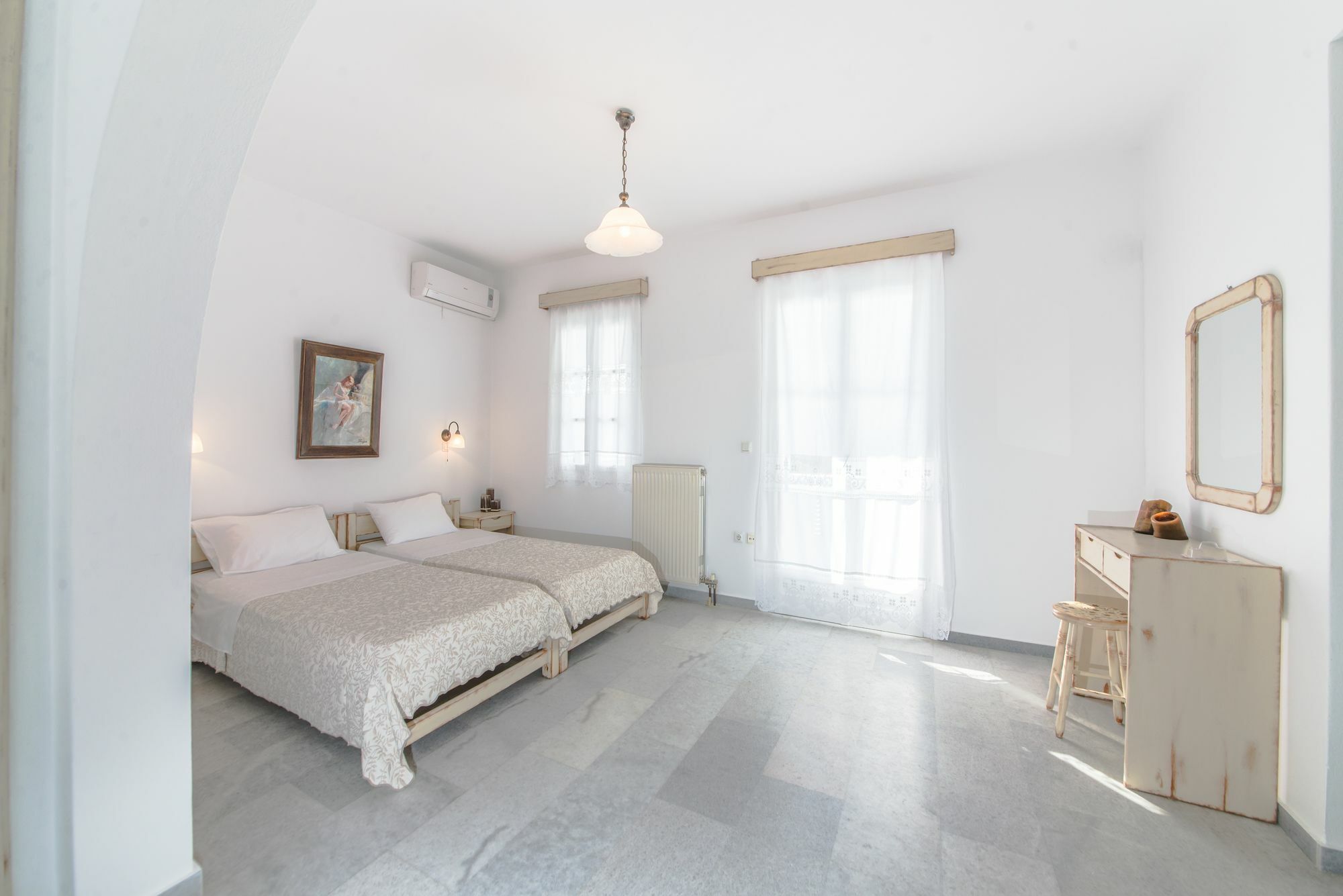 Fragias Studios & Apartments Naxos City Экстерьер фото