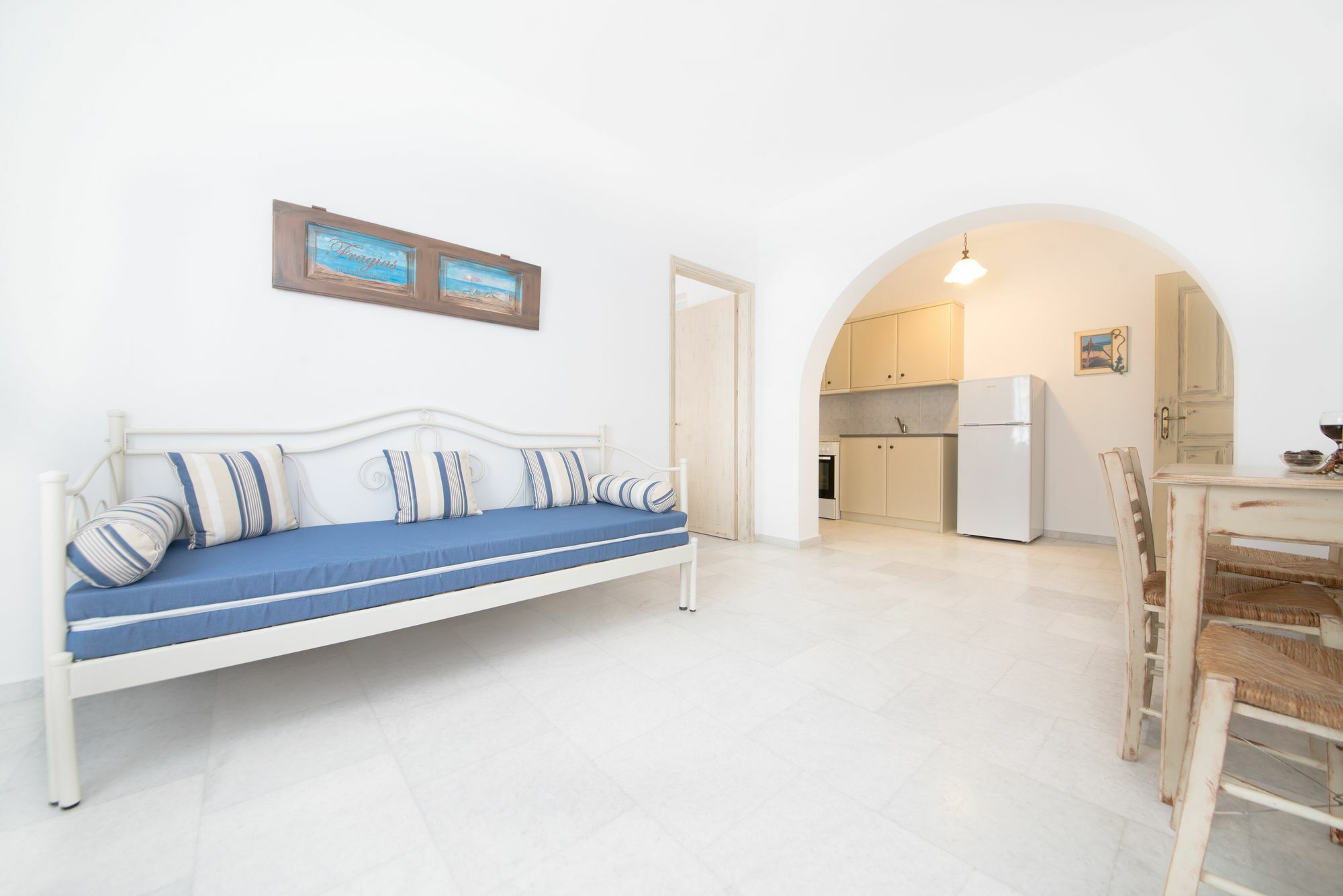 Fragias Studios & Apartments Naxos City Экстерьер фото