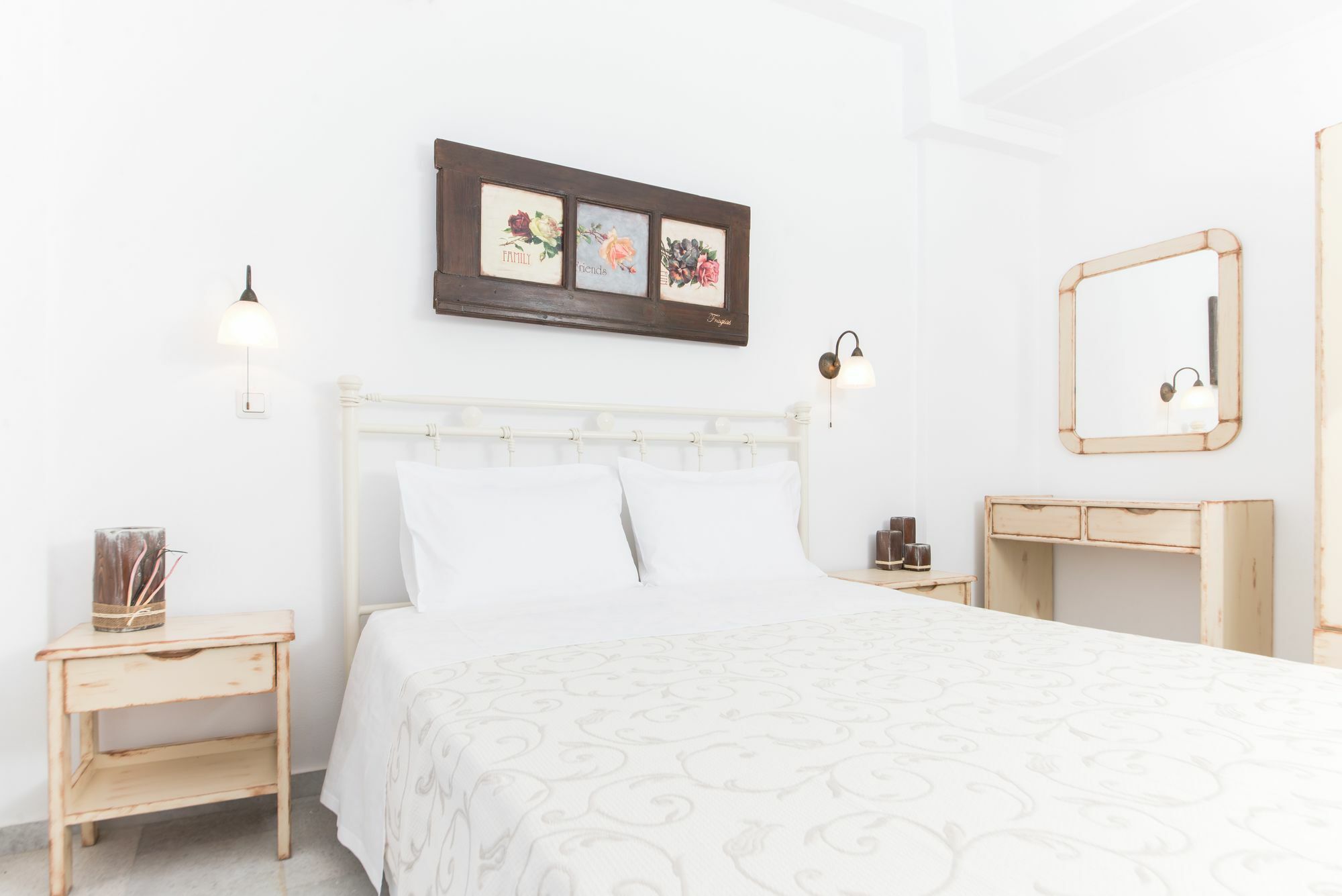 Fragias Studios & Apartments Naxos City Экстерьер фото